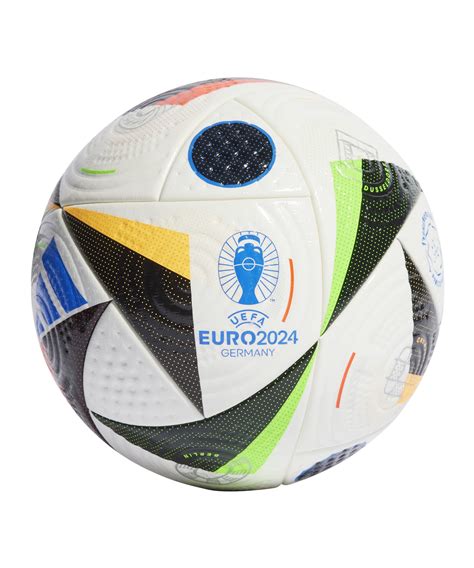 adidas fussballliebe pro spielball em 2024 weiss blau schwarz|adidas fußballliebe pro ball.